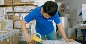 Self-built overseas warehousing service system